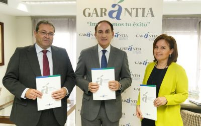 Las pymes andaluzas recurren cada vez más a la financiación ajena no bancaria